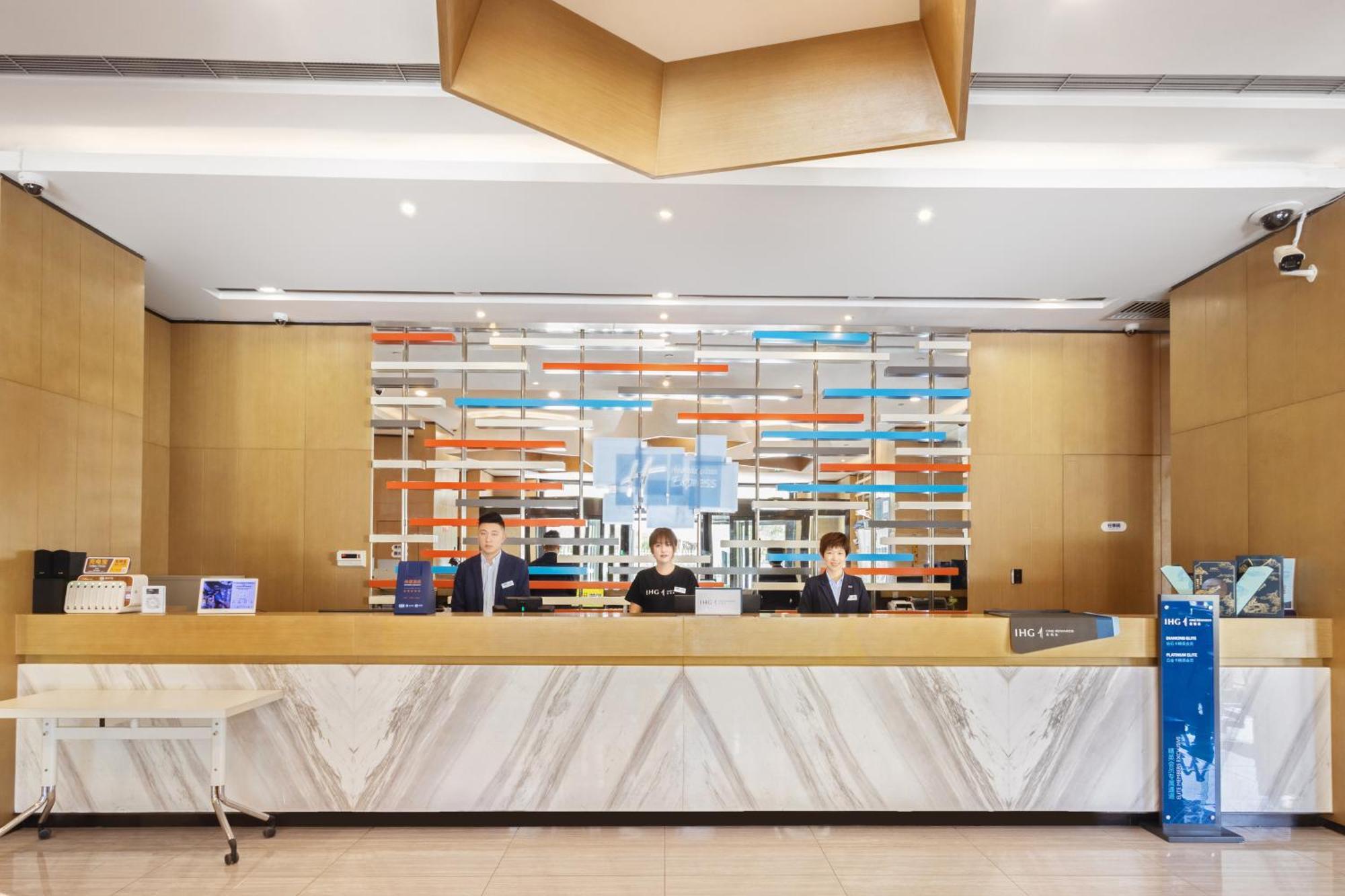 Holiday Inn Express Zhangye By Ihg Zewnętrze zdjęcie
