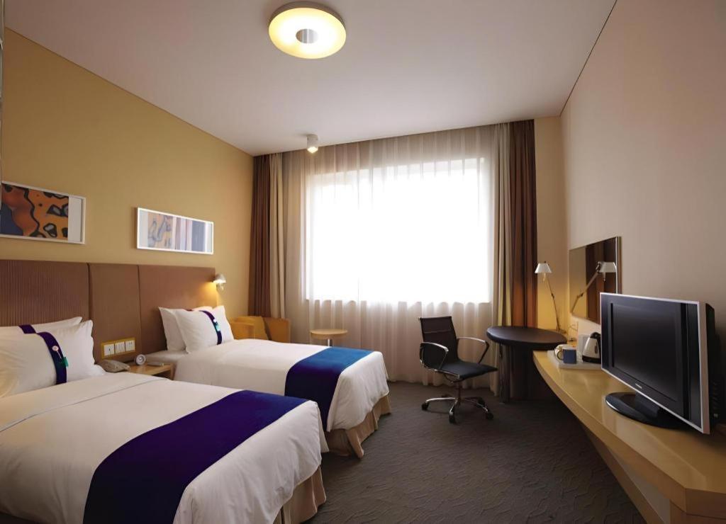 Holiday Inn Express Zhangye By Ihg Zewnętrze zdjęcie