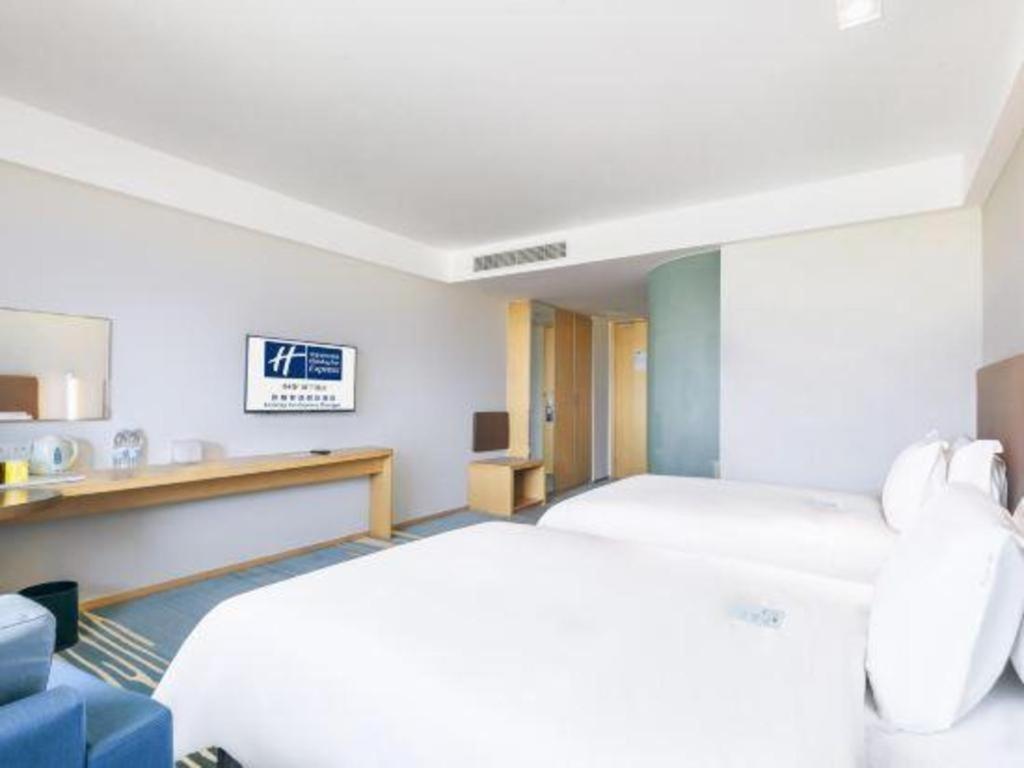 Holiday Inn Express Zhangye By Ihg Zewnętrze zdjęcie
